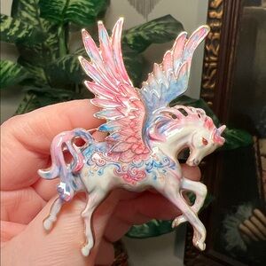 Beautiful Enamel Cotton Candy Swirl Pink Blue Pegasus Winged Horse Brooch